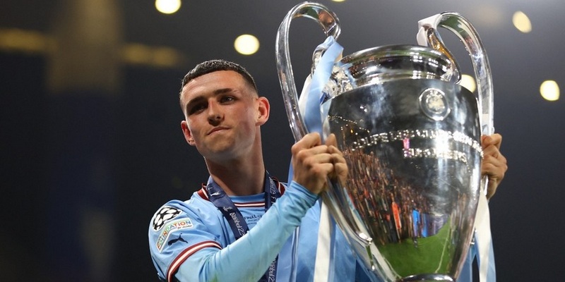 Mùa giải 2022/2023 chứng kiến Foden và Man City giành được cú ăn 3 lịch sử