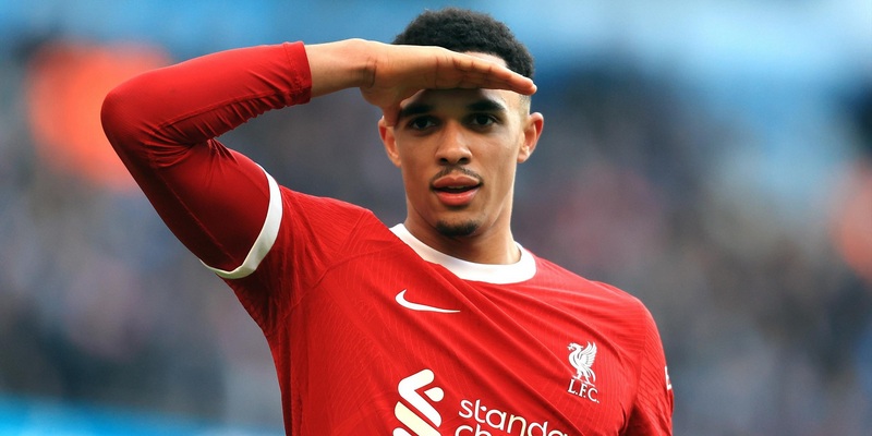 Cầu thủ Trent Alexander Arnold hiện đang chơi cho câu lạc bộ Liverpool tại Anh